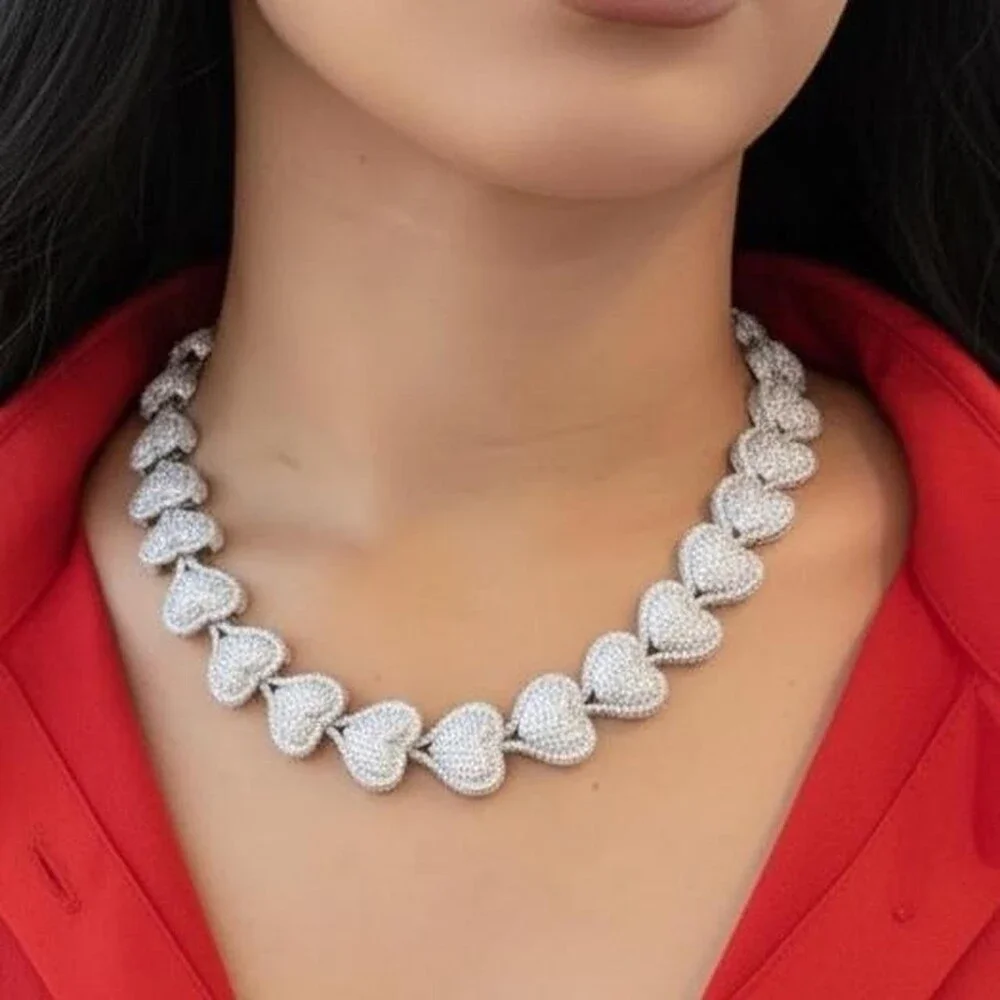 Silver Heart Necklace 16 Inch Glamour 9 C 43